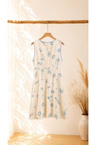 VESTIDO CORTO ESTAMPADO CON ESCOTE EN V Y DETALLES EN CONTRASTE FBZMR22547