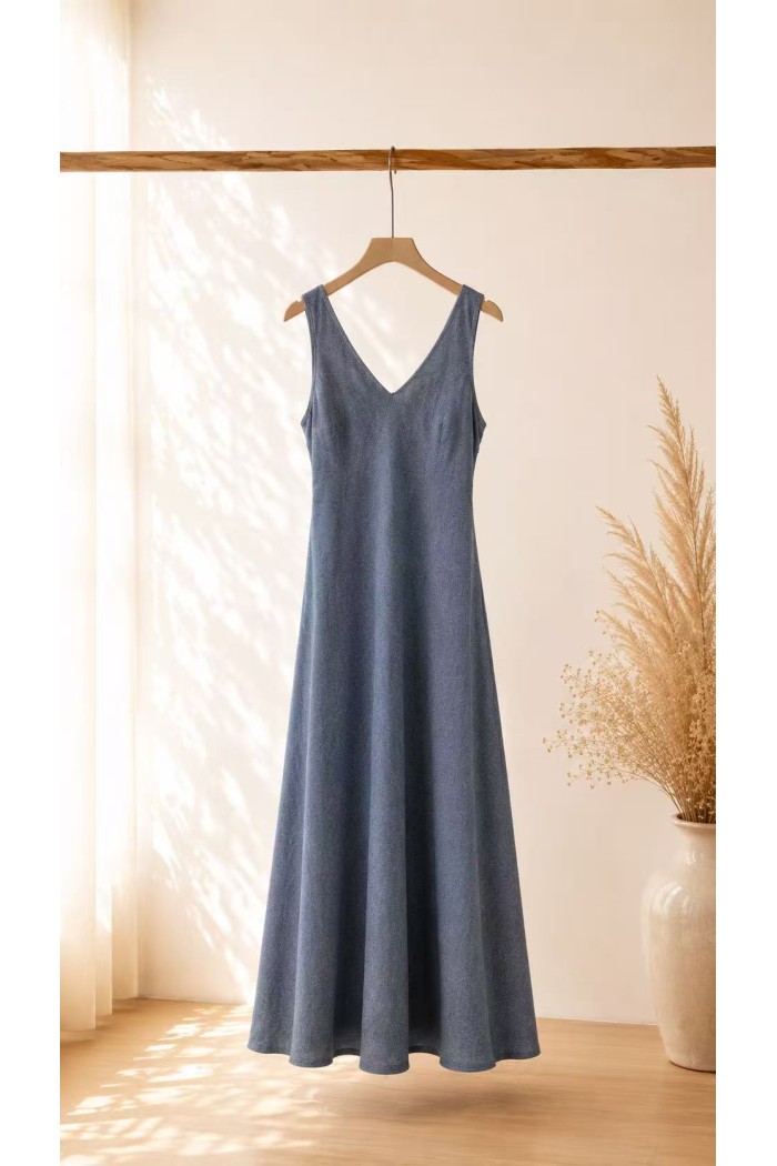 VESTIDO LARGO AZUL CON ESCOTE EN V FBZMR22557