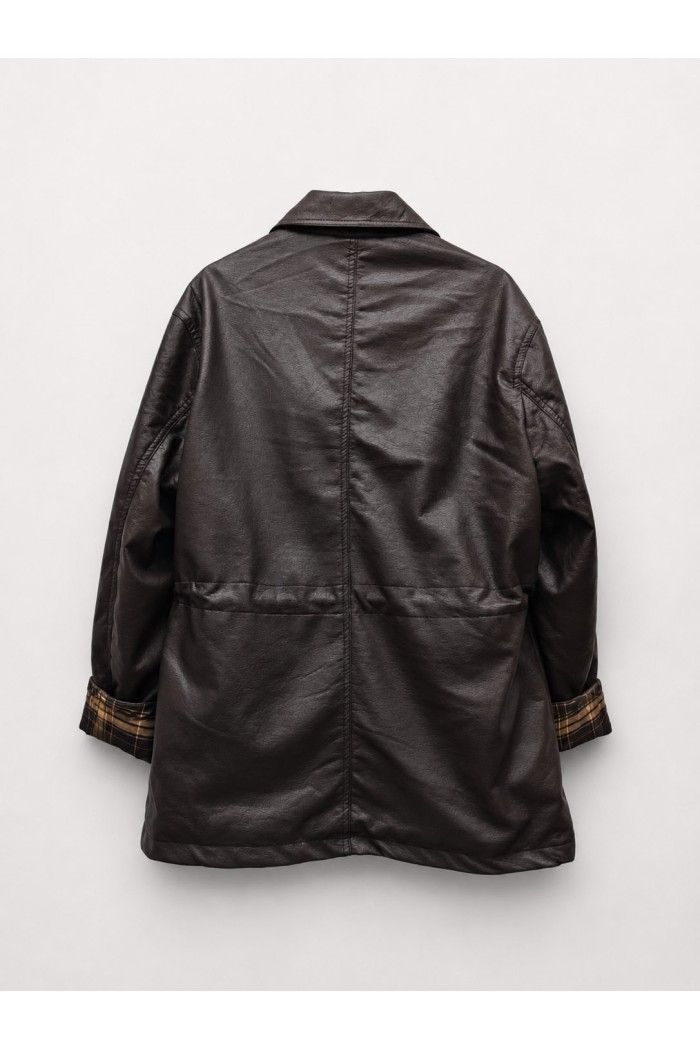 Chaqueta Mujer de Polipiel con Botones, Bolsillos Utility, Cintura Ajustable y Detalle de Cuadros en Puños -M9538 MARRON
