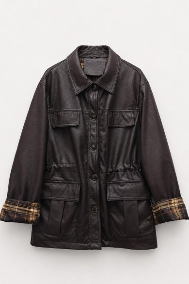 Chaqueta Mujer de Polipiel con Botones, Bolsillos Utility, Cintura Ajustable y Detalle de Cuadros en Puños -M9538 MARRON