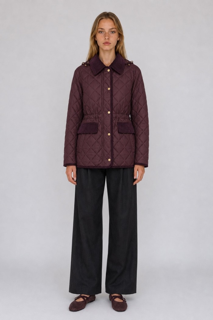 CHAQUETA ACOLCHADA CON CAPUCHA DESMONTABLE Y CUELLO DE PANA PARA MUJER GRANATE TY-M9297
