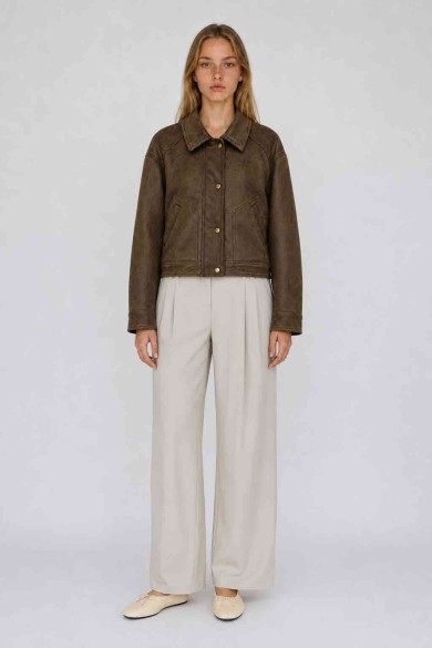 Chaqueta Mujer de Antelina con Botones Metálicos, Cuello Camisero y Bolsillos Laterales, Estilo Casual Vintage TY-M9321