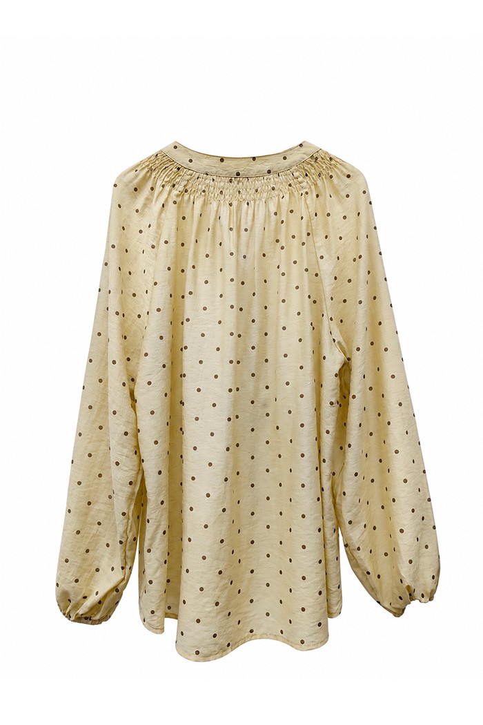 BLUSA DE LUNARES CON FRUNCES Y MANGA ABULLONADA TY-M9608