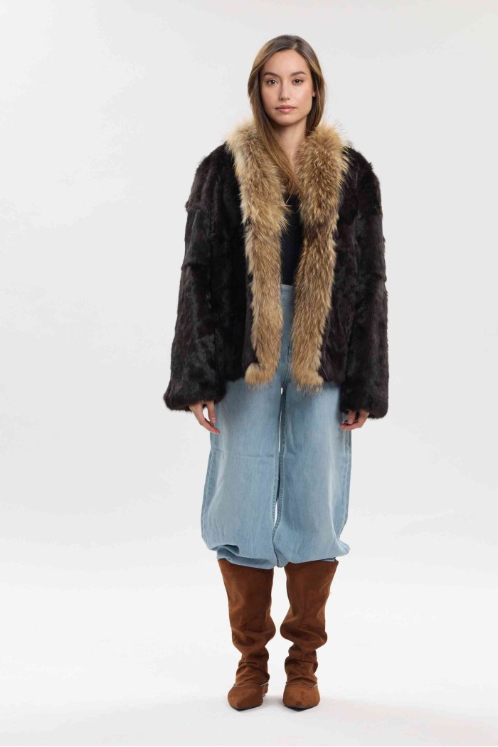 CHAQUETA REVERSIBLE CON FORRO DE PELO DE CONEJO Y ADORNO DE PELO DE MARMOTA PC-LLL5952