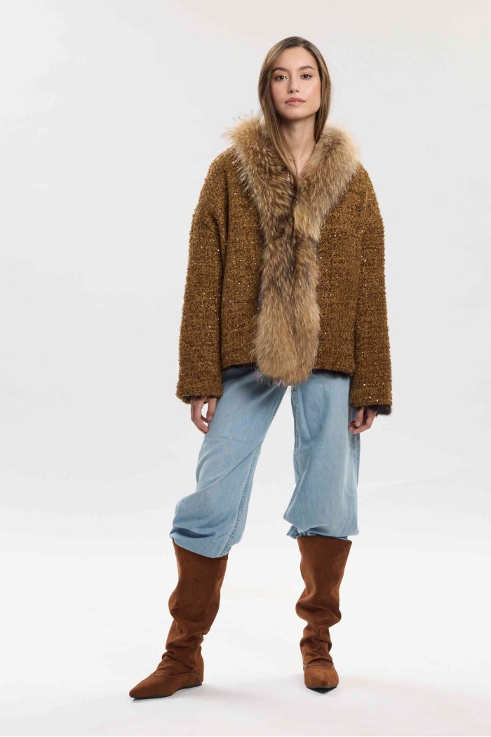 CHAQUETA REVERSIBLE CON FORRO DE PELO DE CONEJO Y ADORNO DE PELO DE MARMOTA PC-LLL5952