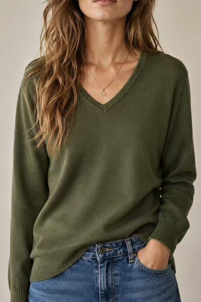 JERSEY DE PUNTO FINO CON CUELLO EN V TBDA3702