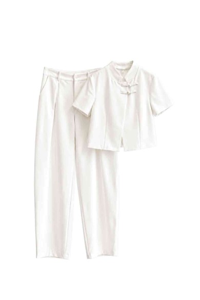 CONJUNTO DE CHAQUETA CORTA Y PANTALÓN FBZMA1767A