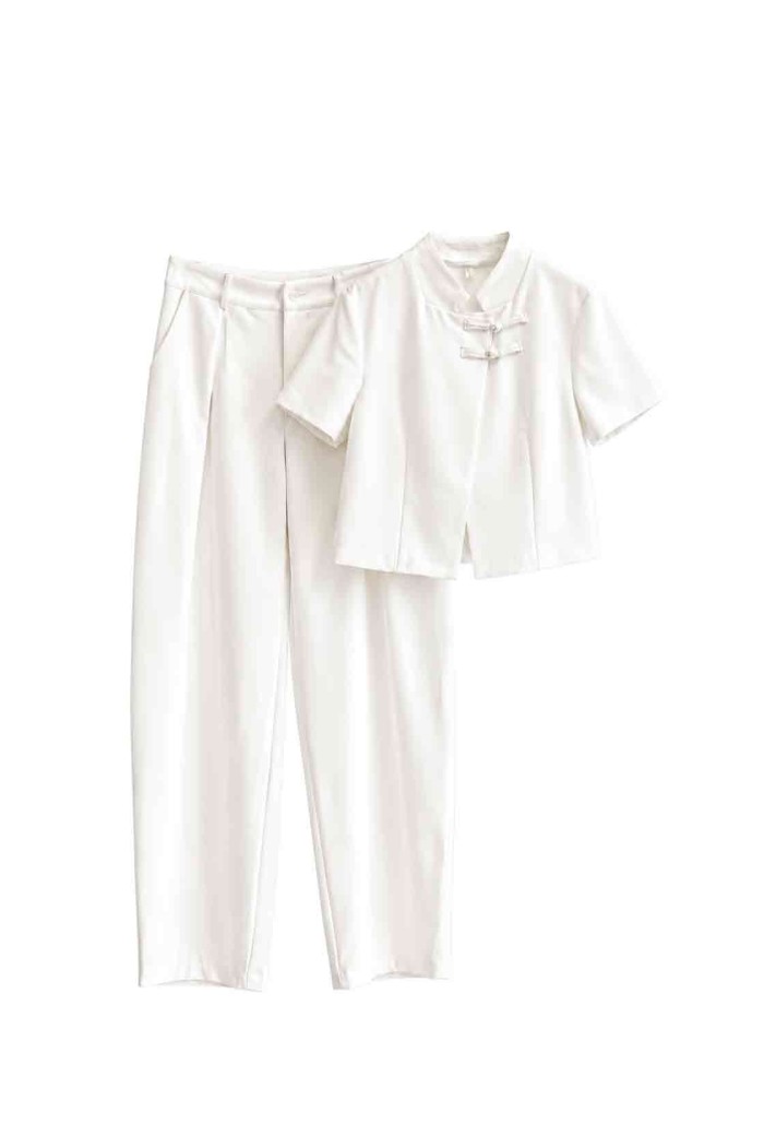 CONJUNTO DE CHAQUETA CORTA Y PANTALÓN FBZMA1767A