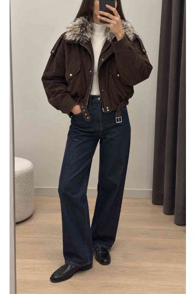CHAQUETA CORTA EFECTO ANTE CON CUELLO DE PELO SINTÉTICO FBZMGS16422