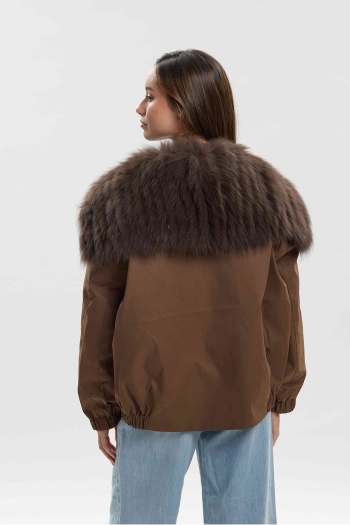 CHAQUETA CON CUELLO DE PELO PC-QP8808