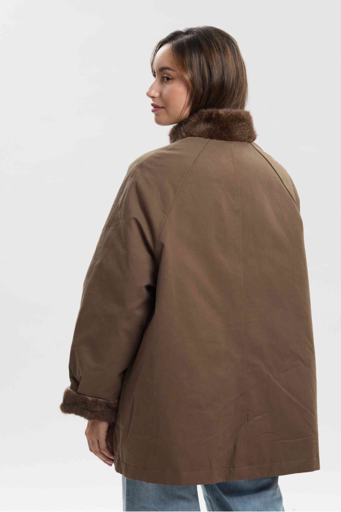 ABRIGO CON CUELLO DE PELO PC-HNWT723