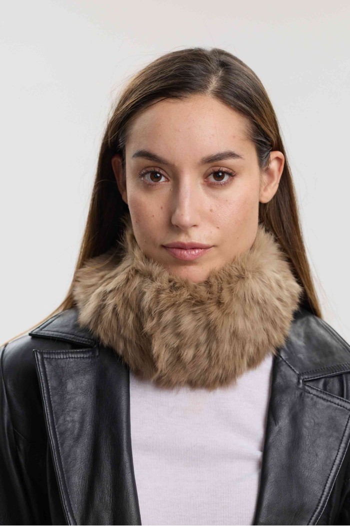 CUELLO ELÁSTICO DE PELO DE CONEJO TRENZADO PC-LLL5928-03-2313