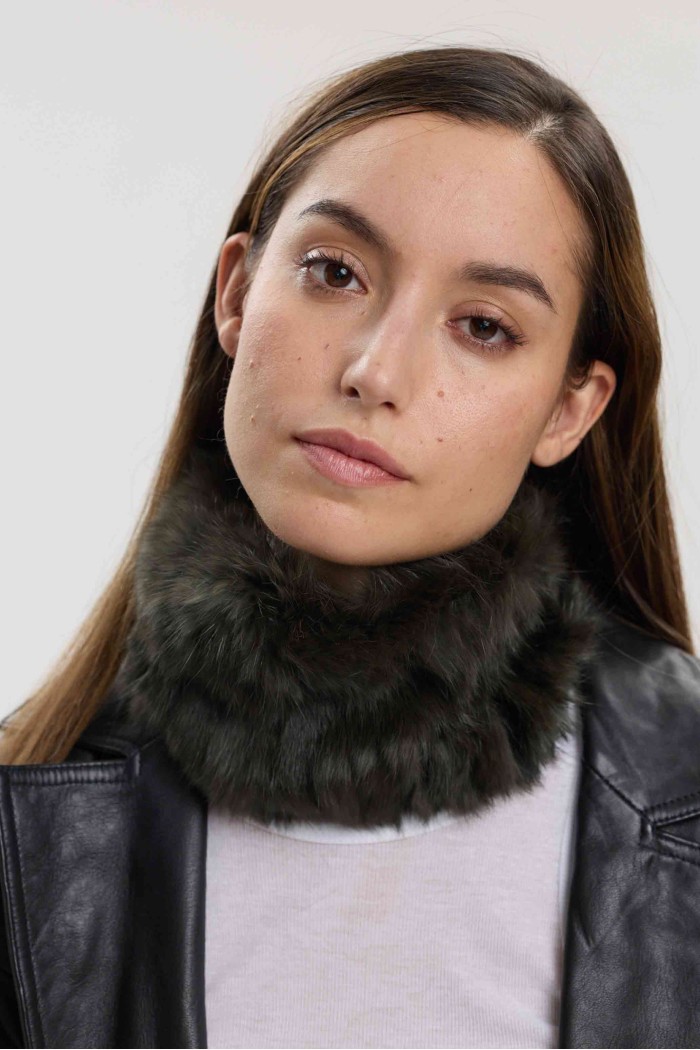 CUELLO ELÁSTICO DE PELO DE CONEJO TRENZADO PC-LLL5928-01-2313