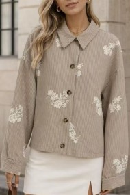 CHAQUETA CORTA DE MUJER CON BOTONES Y DETALLES EN CONTRASTE TB1D2353