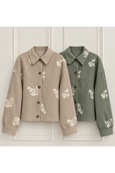 CHAQUETA CORTA DE MUJER CON BOTONES Y DETALLES EN CONTRASTE TB1D2353