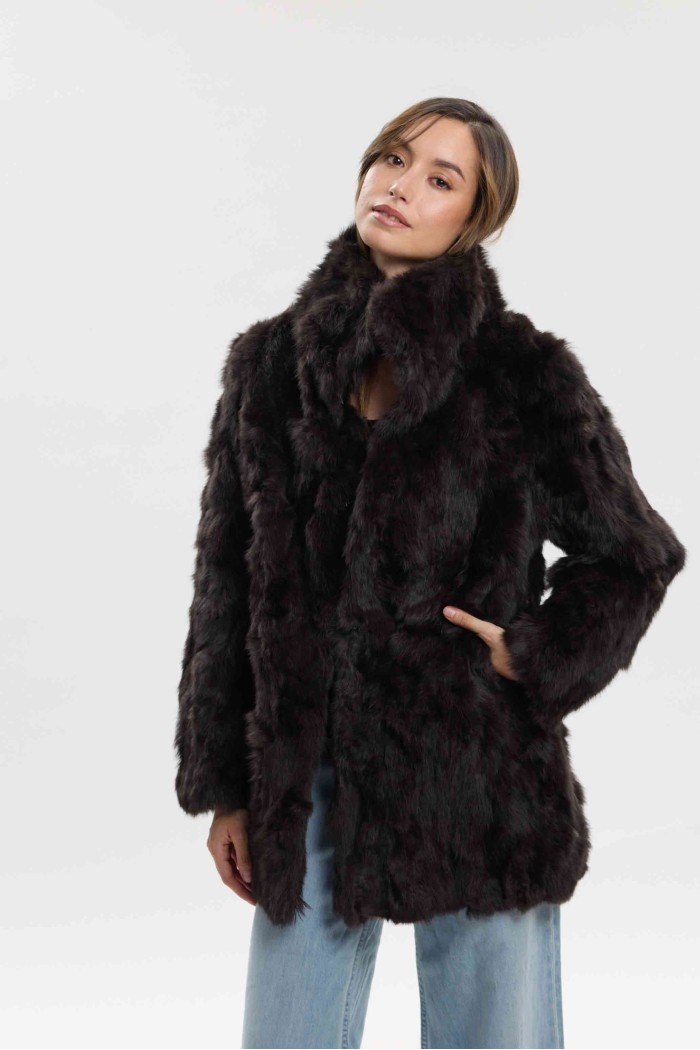 ABRIGO DE PELO DE CONEJO CON CUELLO ALTO PC-LLL5946-09