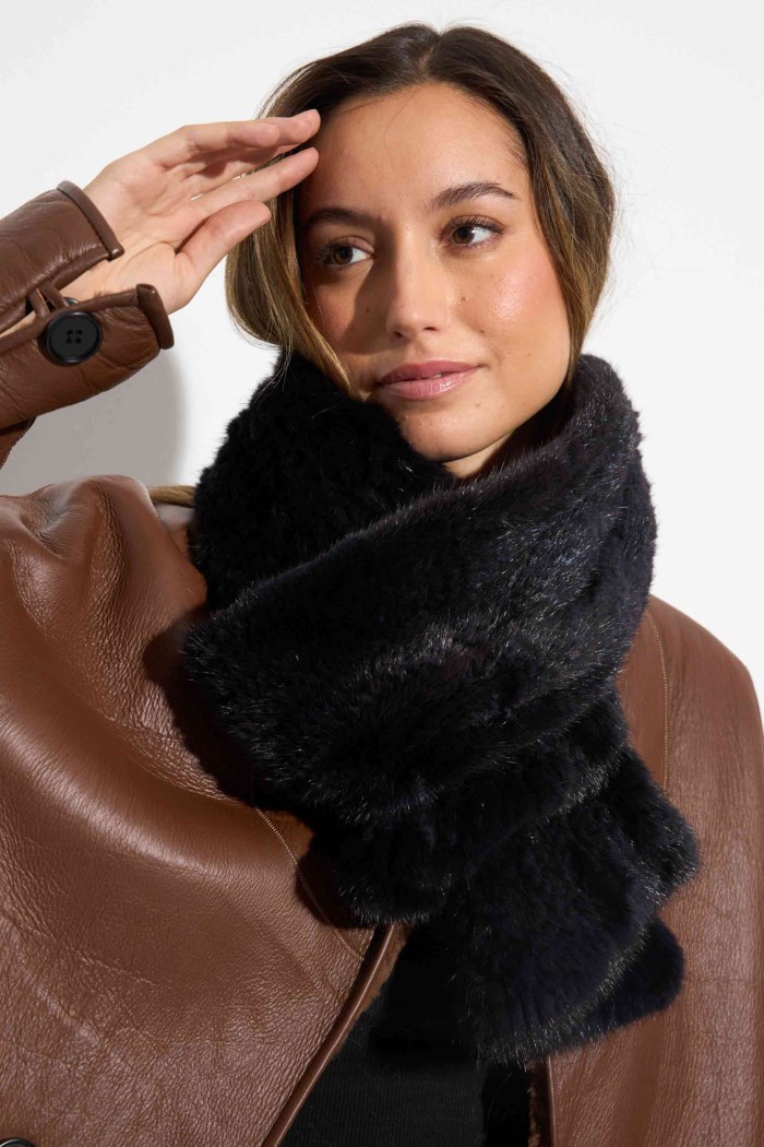 BUFANDA TRENZADA NEGRA PC-XXX5837