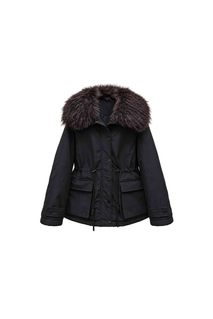 CHAQUETA PARKA ACOLCHADA CON CAPUCHA Y ADORNO DE PELO SINTETICO TY-M9612