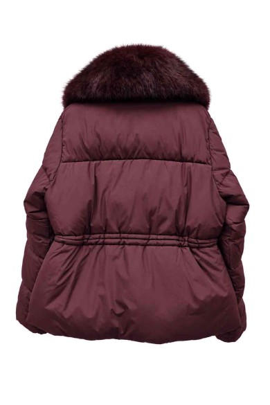 CHAQUETA ACOLCHADA ENTALLADA CON CUELLO DE PELO SINTÉTICO TY-M9591