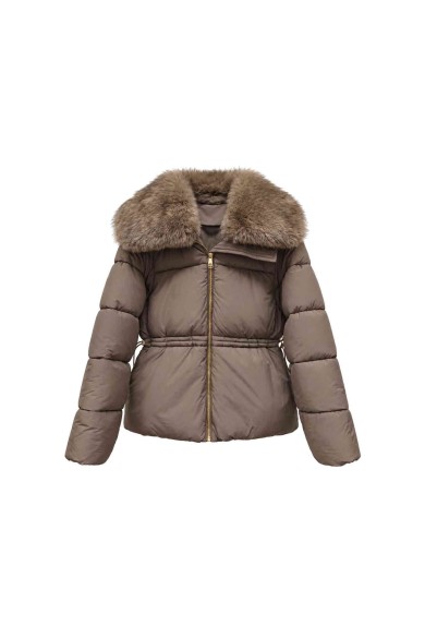 CHAQUETA ACOLCHADA ENTALLADA CON CUELLO DE PELO SINTÉTICO TY-M9591