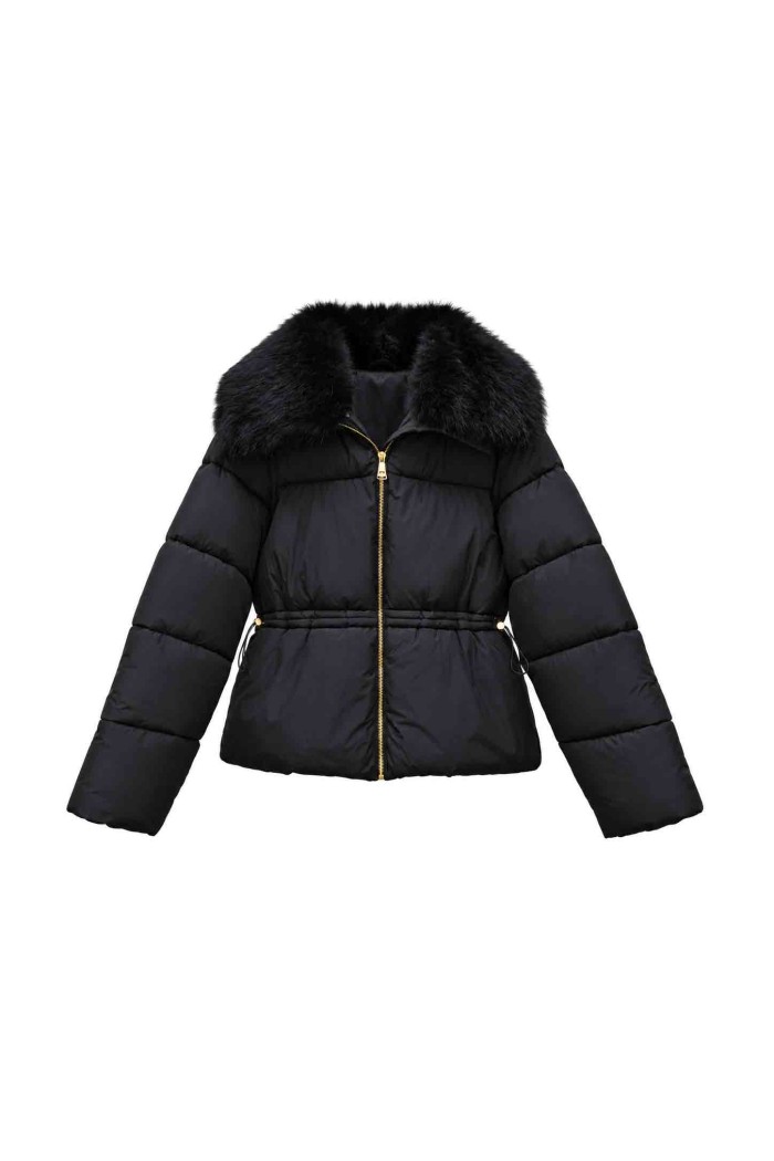 CHAQUETA ACOLCHADA ENTALLADA CON CUELLO DE PELO SINTÉTICO TY-M9591