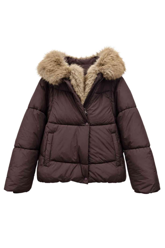 CHAQUETA ACOLCHADA CON CAPUCHA Y PELO SINTÉTICO TY-M9571