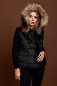 CHALECO CORTO CON CAPUCHA DE PELO DE CONEJO Y PELO DE MARMOTA PC-LLL5434-01 verde kaki