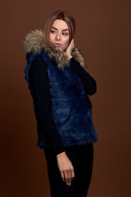 CHALECO CORTO CON CAPUCHA DE PELO DE CONEJO Y PELO DE MARMOTA PC-LLL5434-11