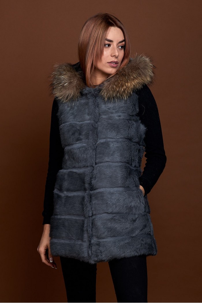 CHALECO LARGO CON CAPUCHA DE PELO DE CONEJO Y PELO DE MARMOTA PC-LLL5435-05