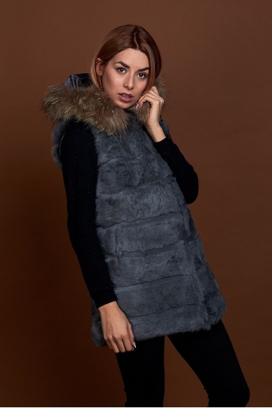 CHALECO LARGO CON CAPUCHA DE PELO DE CONEJO Y PELO DE MARMOTA PC-LLL5435-05