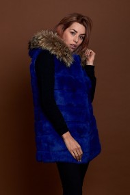 CHALECO LARGO CON CAPUCHA DE PELO DE CONEJO Y PELO DE MARMOTA PC-LLL5435-06