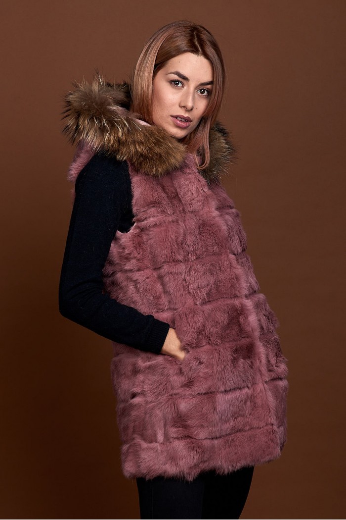 CHALECO LARGO CON CAPUCHA DE PELO DE CONEJO Y PELO DE MARMOTA PC-LLL5435-08