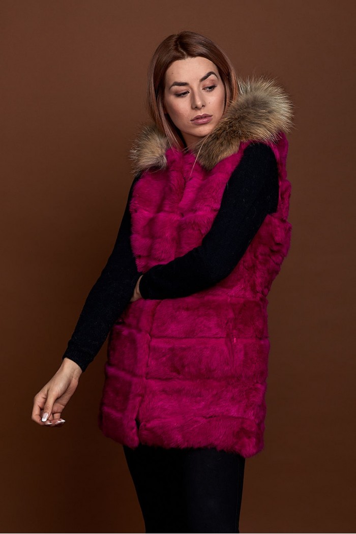 CHALECO LARGO CON CAPUCHA DE PELO DE CONEJO Y PELO DE MARMOTA PC-LLL5435-10