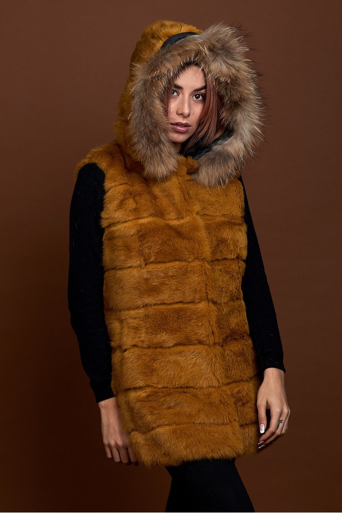 CHALECO LARGO CON CAPUCHA DE PELO DE CONEJO Y PELO DE MARMOTA PC-LLL5435-14