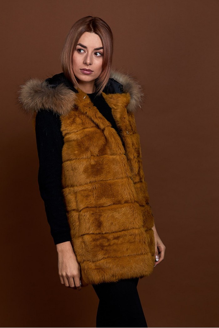 CHALECO LARGO CON CAPUCHA DE PELO DE CONEJO Y PELO DE MARMOTA PC-LLL5435-14