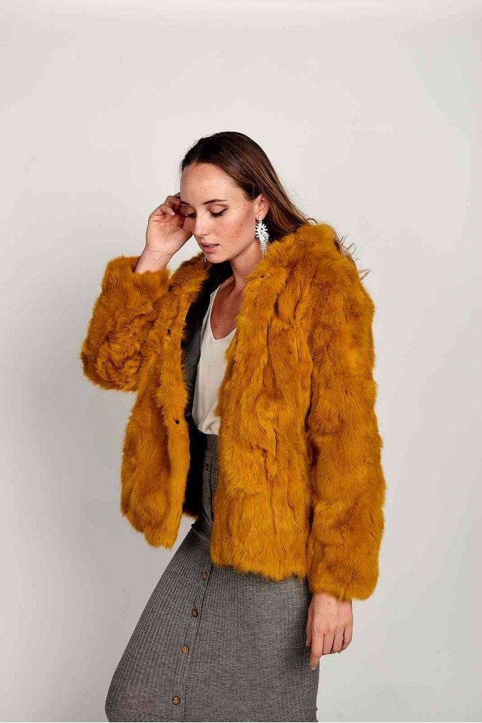 CHAQUETA CON CAPUCHA DE PELO DE CONEJO  PC-LLL5753 PC-LLL5753-14