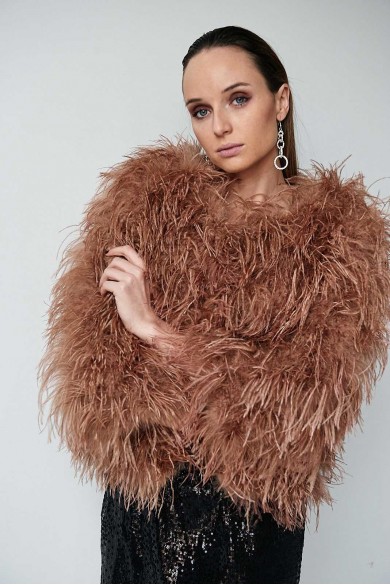 CHAQUETA PLUMAS LARGA DE AVESTRUZ PC-YLM1020-09