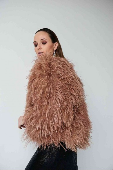 CHAQUETA PLUMAS LARGA DE AVESTRUZ PC-YLM1020-09