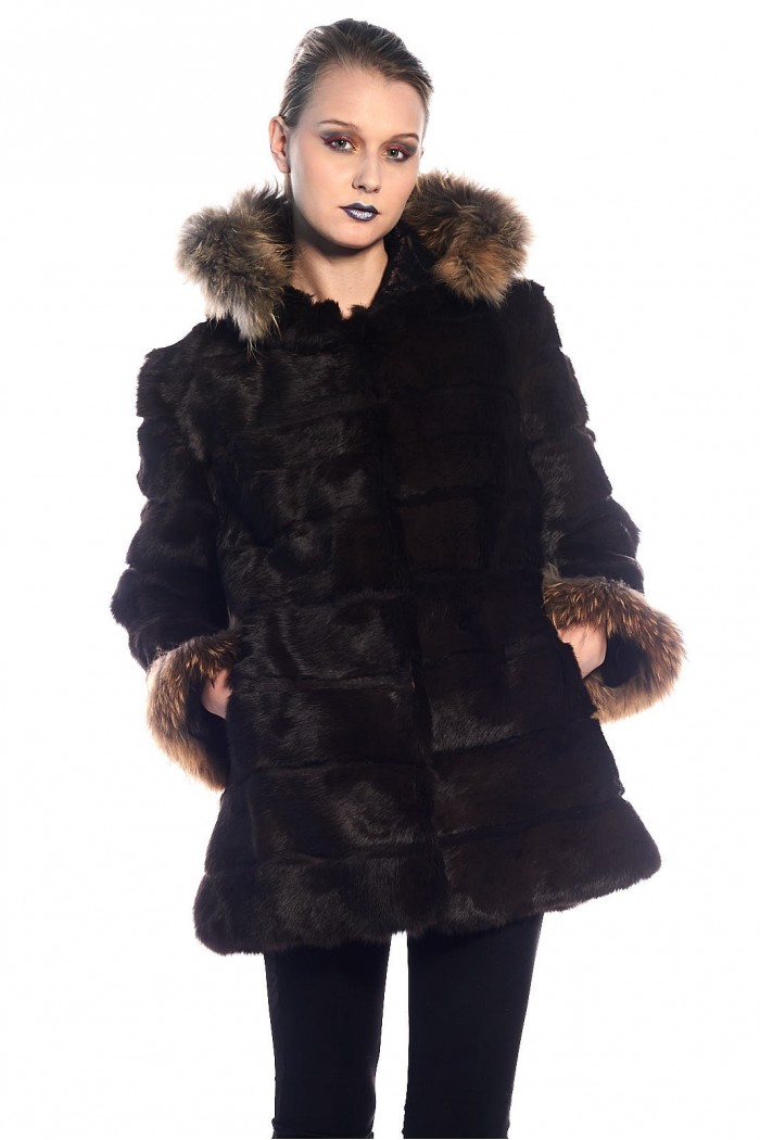 Abrigo de conejo PC-LLL5345