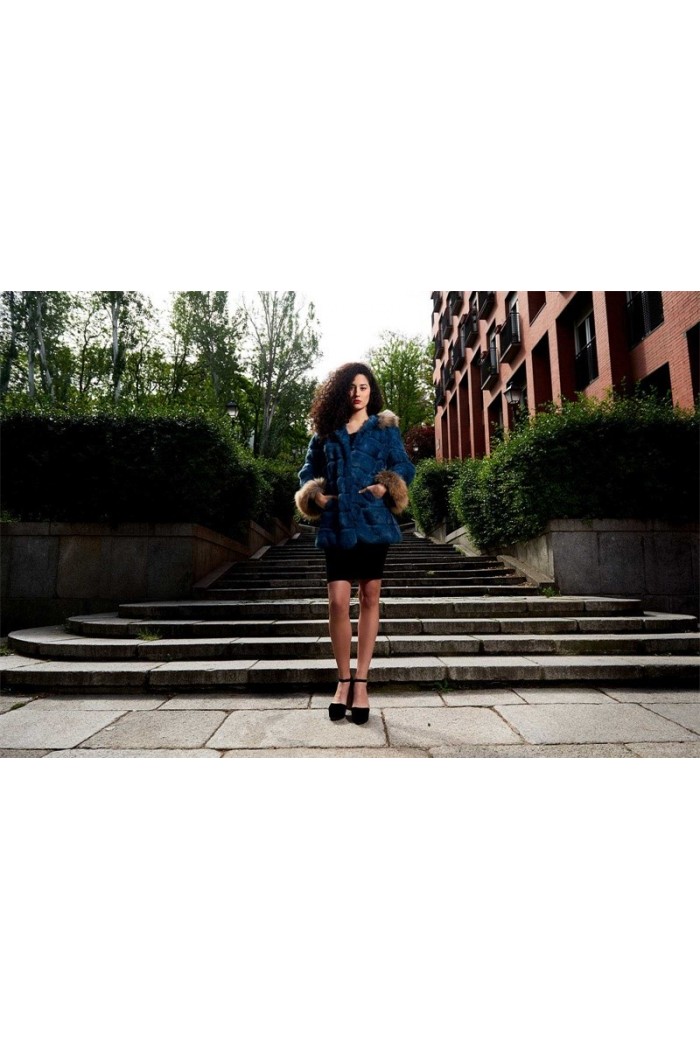 Abrigo de conejo PC-LLL5345