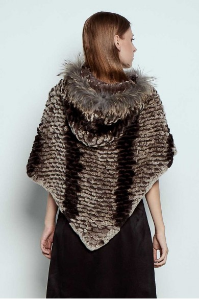 PONCHO DE CONEJO
