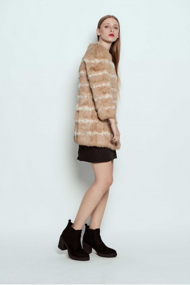 ABRIGO DE CONEJO REX