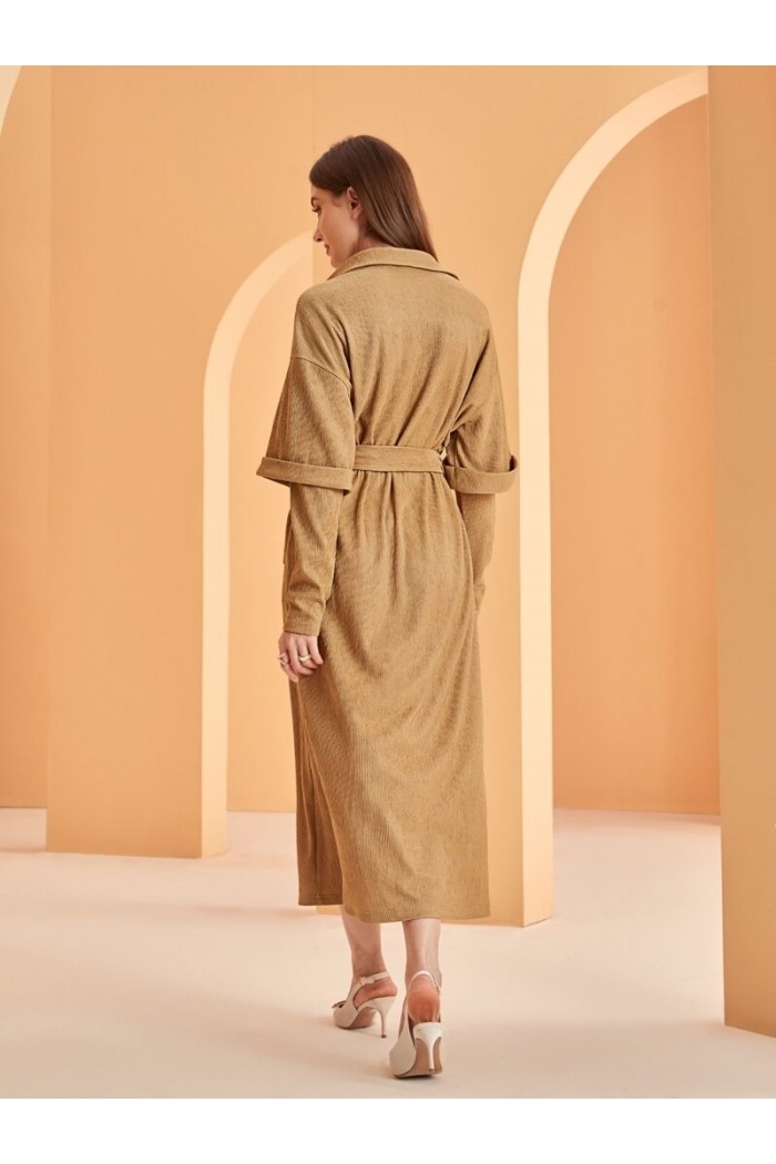 Vestido camisero con botón