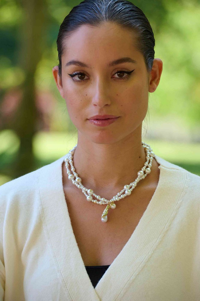 COLLAR