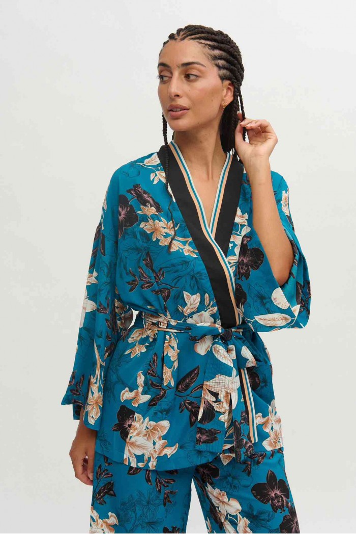 KIMONO