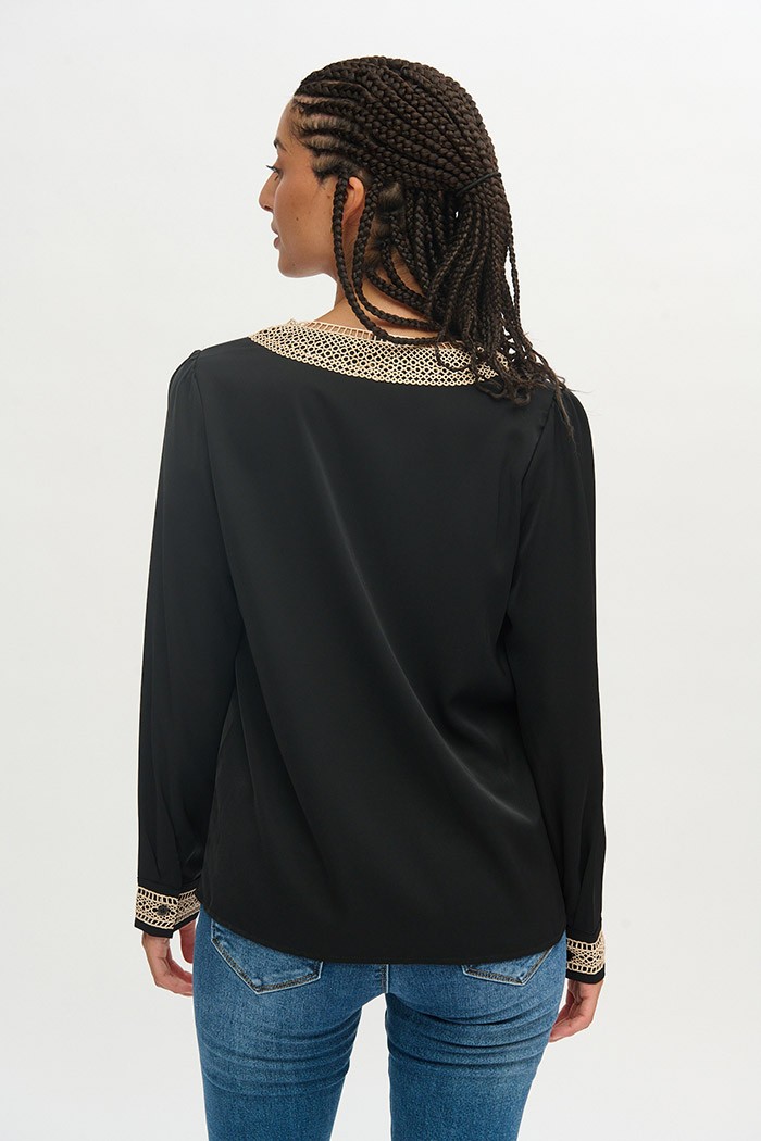 CAMISA