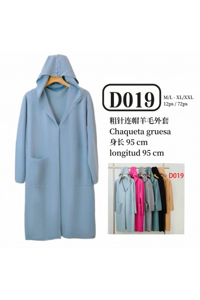 ABRIGO PUNTO GRUESO CON CAPUCHA