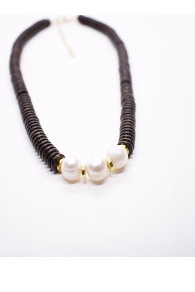 COLLAR MADERAS CON PERLAS DE RIO