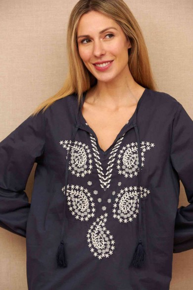 BLUSA
