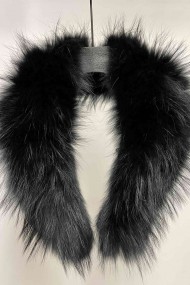 CUELLO CON PINZA PELO DE MARMOTA